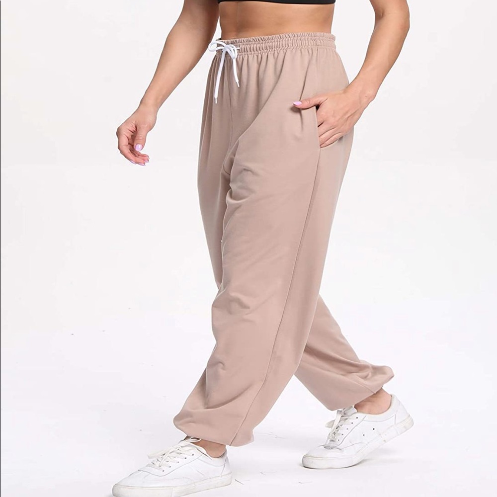 PLUS SIZE TAN SWEAT PANTS SIZE 3X P